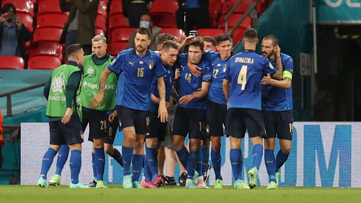 L'Italia festeggia il vantaggio contro l'Austria L'Italia festeggia il vantaggio contro l'Austria