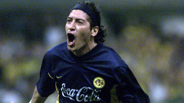 Ivan Zamorano fue campeón con el América en el 2002