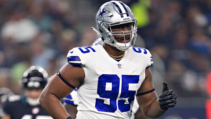 Former Dallas Cowboys DE David Irving Former Dallas Cowboys DE David Irving