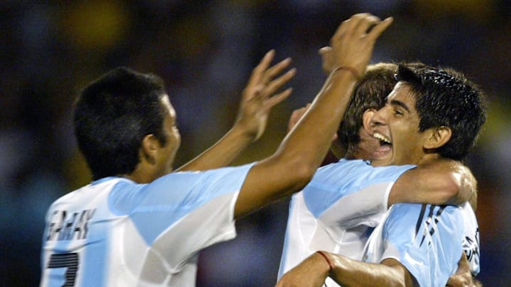 Julio Barroso (D) del seleccionado de Ar