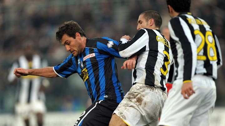 Juventus' defender Giorgio Chiellini (C) Juventus' defender Giorgio Chiellini (C)