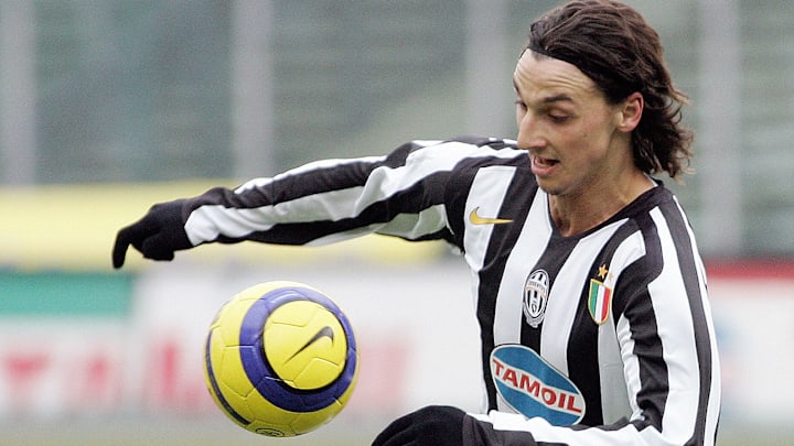 Juventus' forward Zlatan Ibrahimovic con
