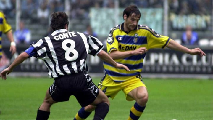 Paolo Vanoli danse avec Antonio Conte face à la Juventus