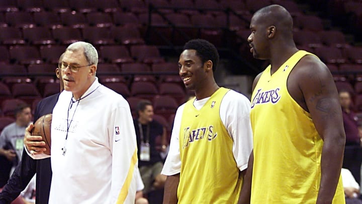 Phil Jackson fue el encargado de dirigir a los Lakers que consiguieron tres campeonatos consecutivos de NBA