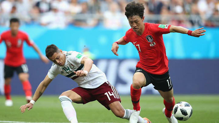 Coreanos y mexicanos se vieron las caras en el Mundial de Rusia 2018.