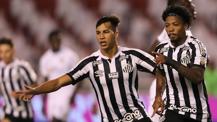 LDU v Santos - Copa CONMEBOL Libertadores 2020