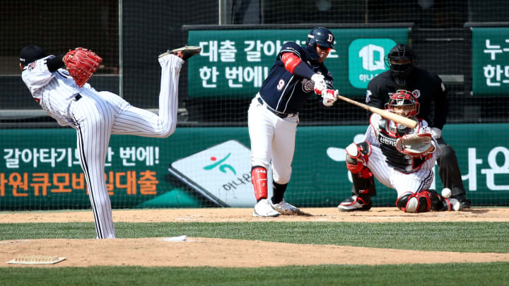 LG Twins v Doosan Bears in KBO Baseball
