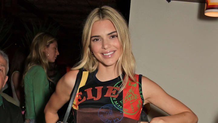 Kendall Jenner se volvió rubia y se disfrazó de Pamela Anderson en su fiesta