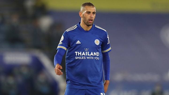 Islam Slimani devrait rejoindre l'Olympique Lyonnais très rapidement Islam Slimani devrait rejoindre l'Olympique Lyonnais très rapidement