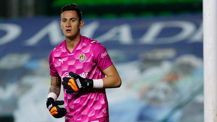 Gudiño le quitó la titularidad a Toño Rodríguez.