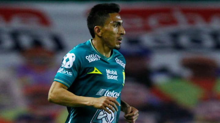 Mena está en el Top 10 de los mejores jugadores de la Liga MX.