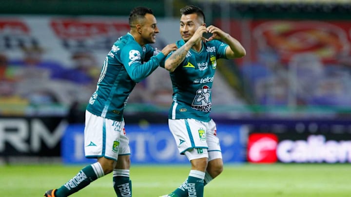 León