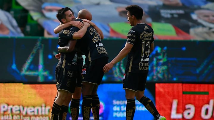 Leon v Tigres UANL - Torneo Guard1anes 2020 Liga MX