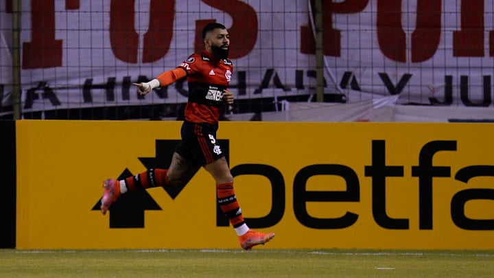 Com Defensa y Justicia nas oitavas e bom chaveamento até a final, Flamengo se deu bem no mata-mata da Conmebol Libertadores. Com Defensa y Justicia nas oitavas e bom chaveamento até a final, Flamengo se deu bem no mata-mata da Conmebol Libertadores.