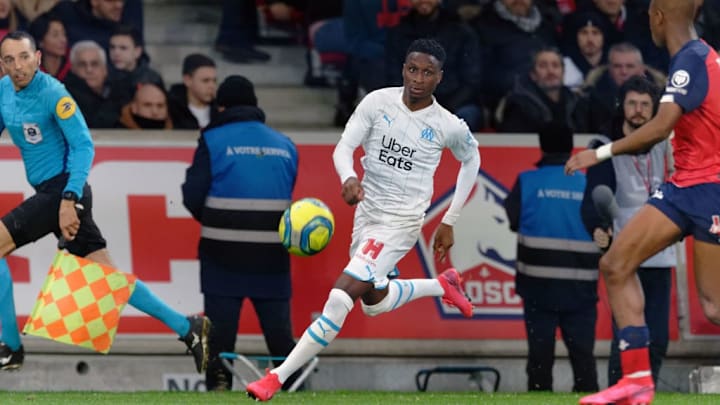 Bouna Sarr multiplie les allers-retours dans son couloir droit