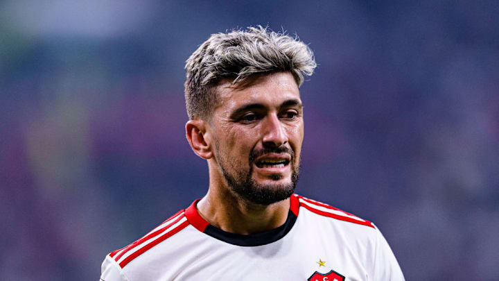 Giorgian de Arrascaeta, uruguayo que la rompe en Flamengo.