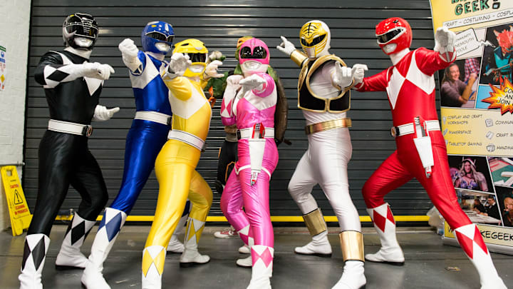 Hasbro y Entertainment One preparan un remake de la serie original de los Power Rangers 