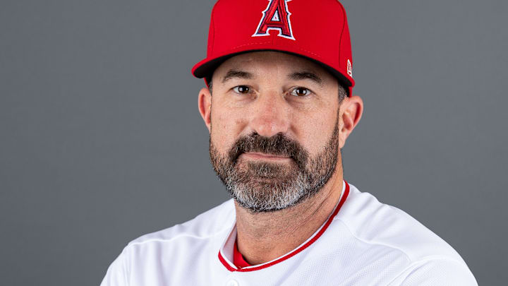 Mickey Callaway es el actual coach de pitcheo de los Angelinos de Los Angeles