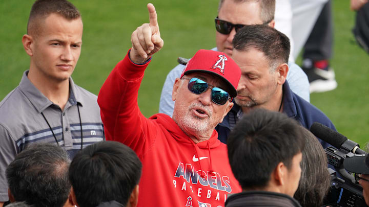 El manager irá a su primera campaña al mando de los Angelinos en la temporada de 2020
