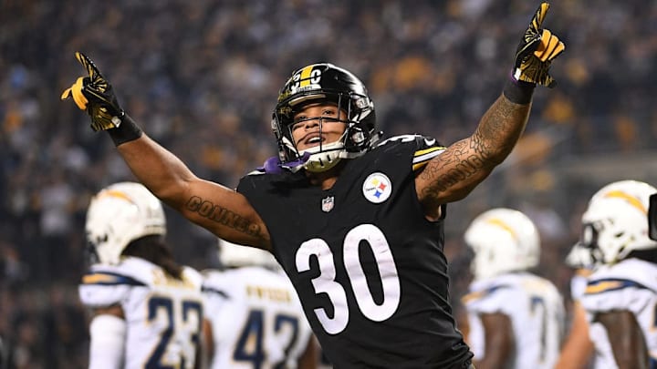 Los Angeles Chargers v Pittsburgh Steelers
