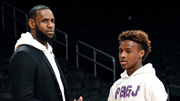 LeBron James Jr. debutó en la liga de secundaria con Sierra Canyon