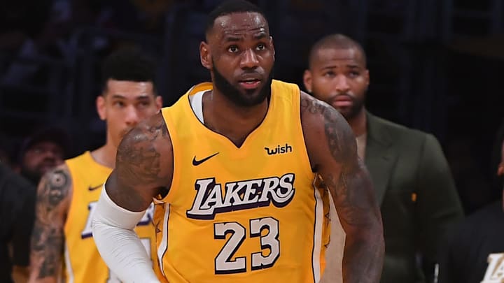 LeBron James podría jugar pese a su lesión de ingle
