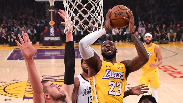 La estrella de los Lakers tiene una lesión en la ingle que le afectó en su duelo ante los Clippers