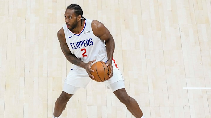 Kawhi Leonard podría cambiar de equipo