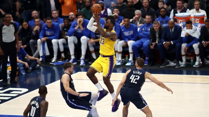 Los Angeles Lakers v Dallas Mavericks