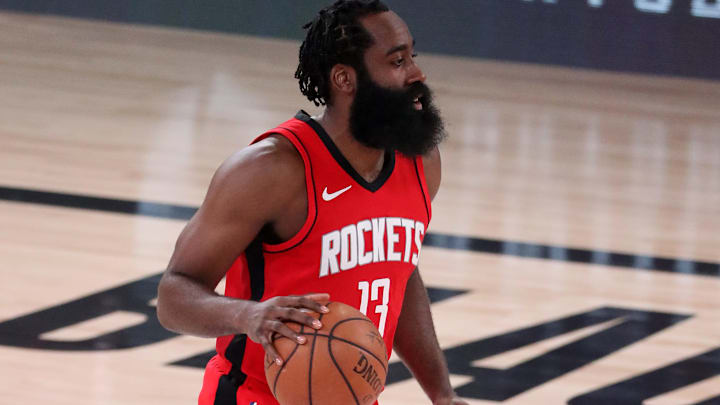 James Harden sigue en medio de muchos rumores
