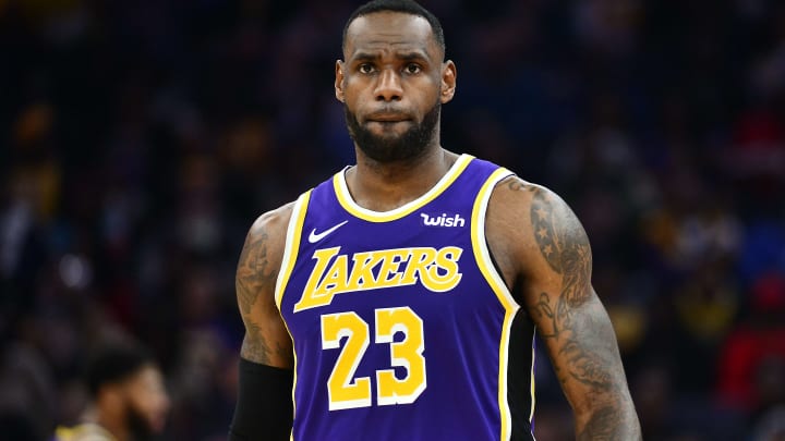 LeBron James tuvo que aprender a mejorar sus lanzamientos de triples para ser una estrella