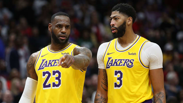 LeBron James y Anthony Davis son los conductores del juego de los Lakers