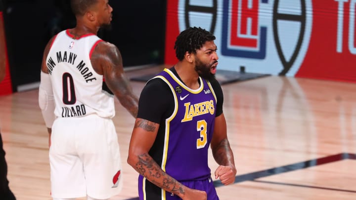 Lakers buscarán darle un golpe mortal a los Trail Blazers este lunes