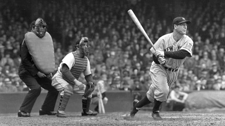 Lou Gehrig conectó 2.721 imparables