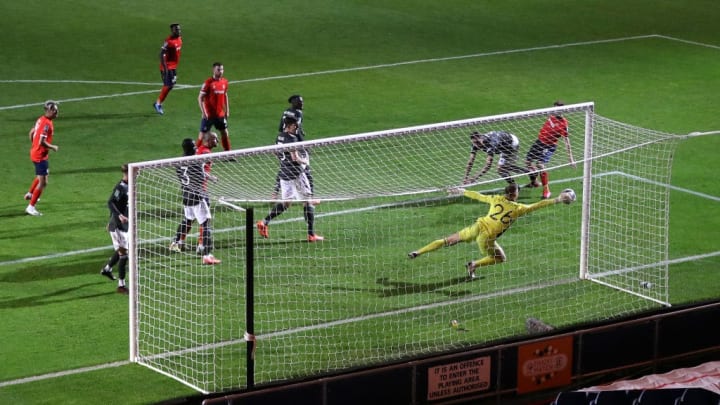Luton Town v Manchester United - Carabao Cup Third Round
