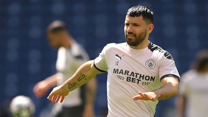 Aguero has officially joined Barcelona Aguero has officially joined Barcelona