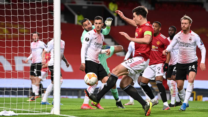Manchester United v A.C. Milan - UEFA Europa League Round Of 16 Leg One Manchester United v A.C. Milan - UEFA Europa League Round Of 16 Leg One