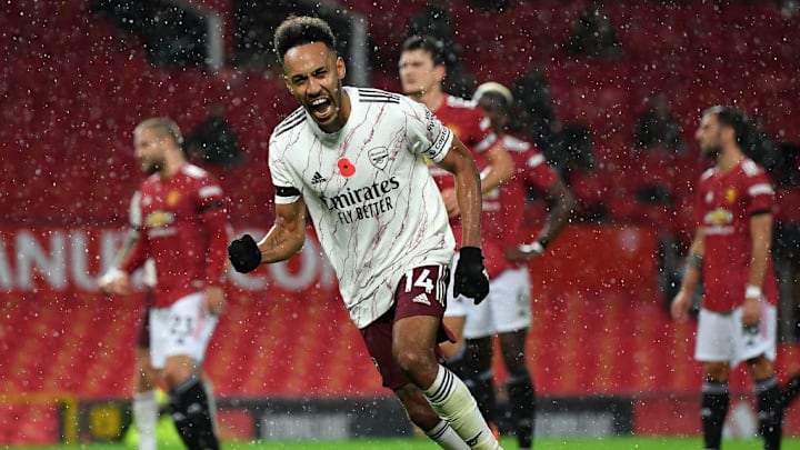 Manchester United v Arsenal - Premier League