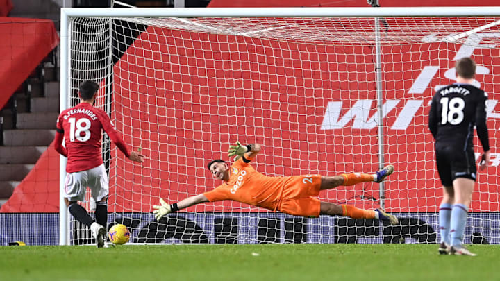 Manchester United v Aston Villa - Premier League
