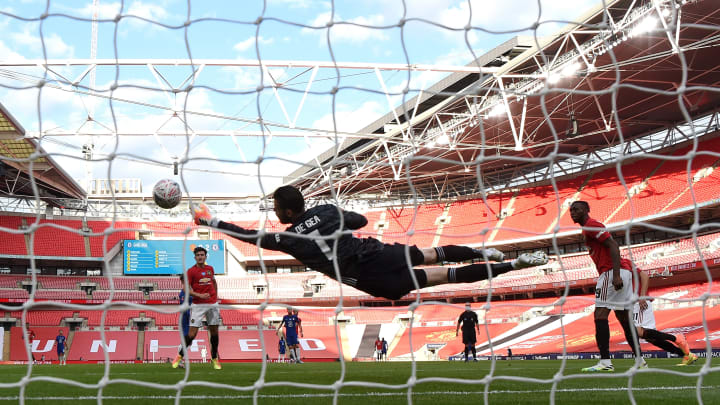 Manchester United v Chelsea - FA Cup: Semi Final Manchester United v Chelsea - FA Cup: Semi Final