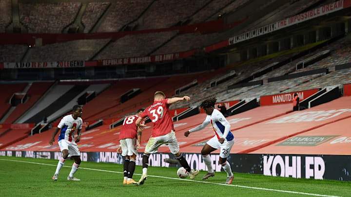 Manchester United v Crystal Palace - Premier League