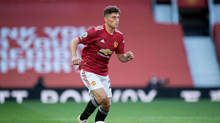 Manchester United v Crystal Palace - Premier League