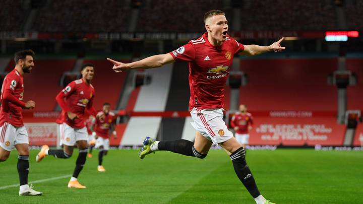 Manchester United v Leeds United - Premier League