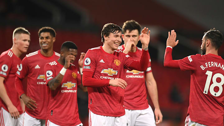 Manchester United v Leeds United - Premier League