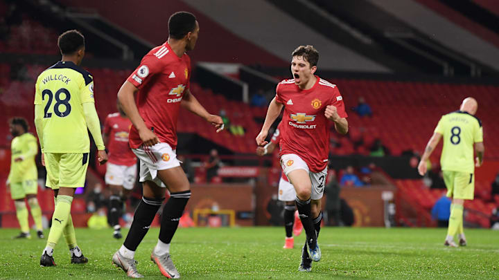 Manchester United v Newcastle United - Premier League Manchester United v Newcastle United - Premier League