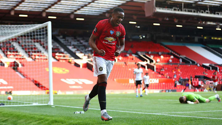 Manchester United v Sheffield United - Premier League