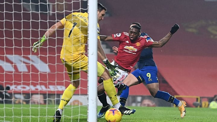 Manchester United v Southampton - Premier League