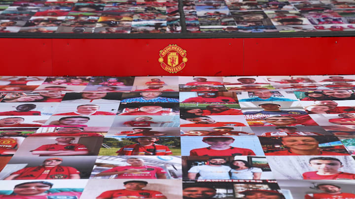 Manchester United v Southampton FC - Premier League Manchester United v Southampton FC - Premier League