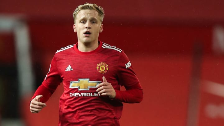 Juventus Plan Swoop for Manchester United's Donny van de Beek