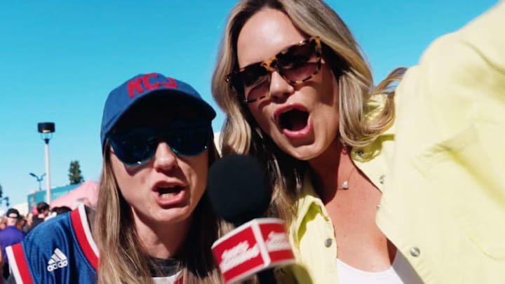 March Madness Fans Go Wild in San Diego | College Road Trip March Madness Fans Go Wild in San Diego | College Road Trip